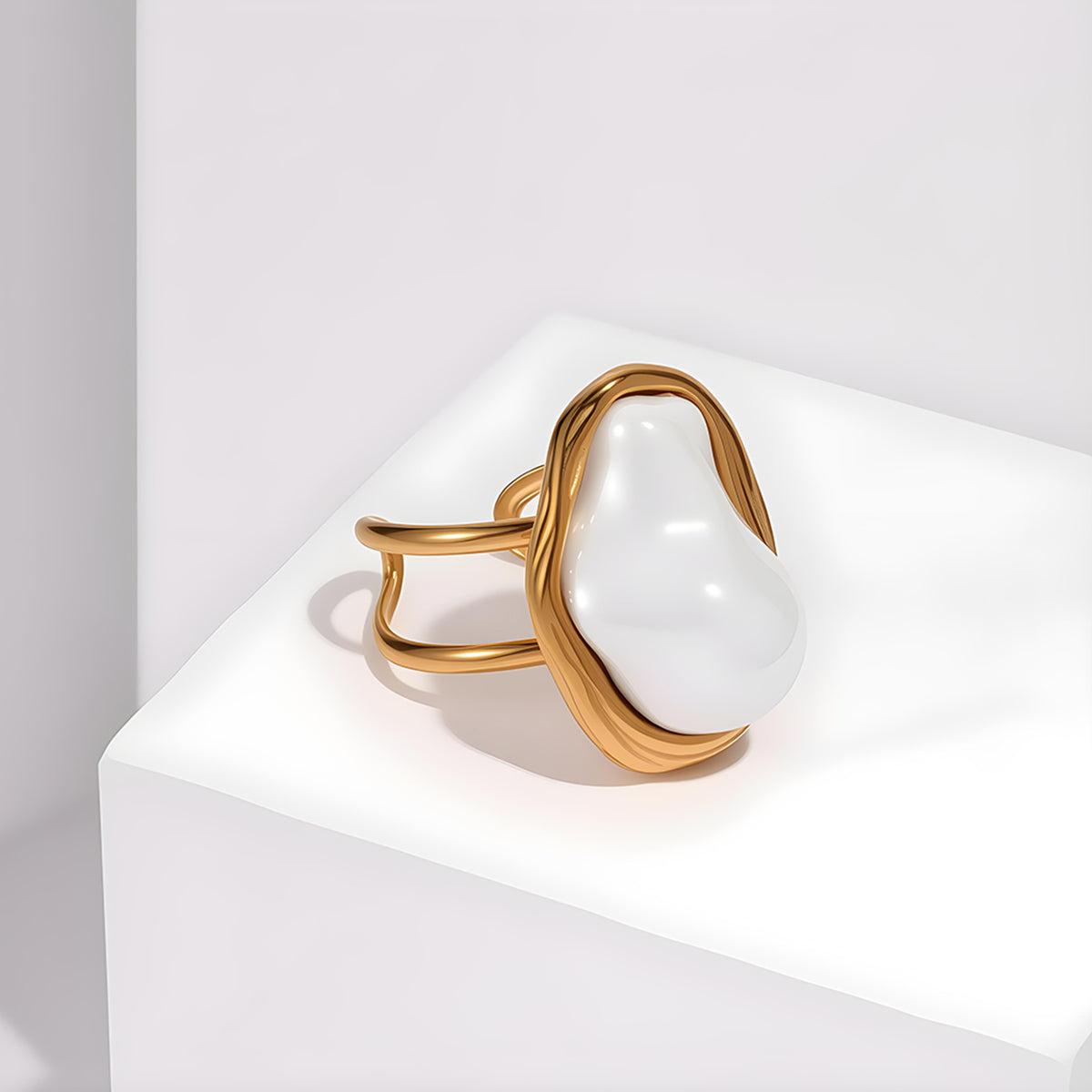 18K Gold Plated Big Baroque Pearl Open Ring