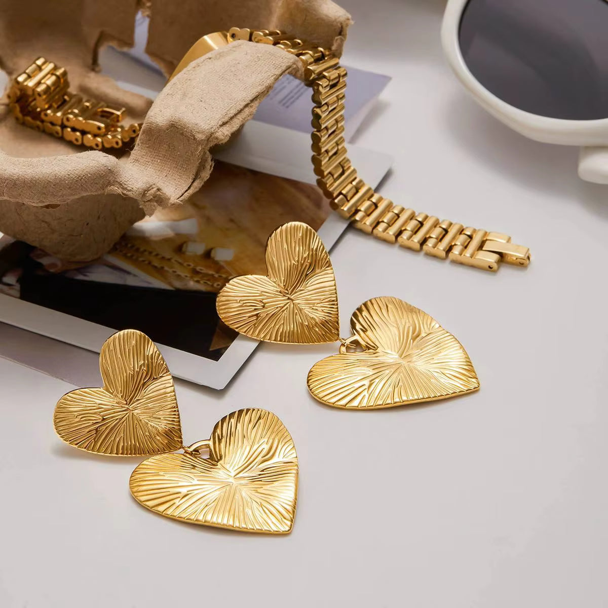 18K Gold Plated Ribbed Big Heart Pendant Earrings