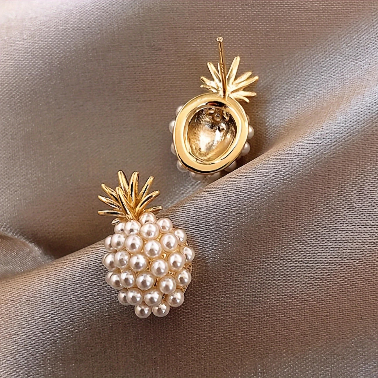 Elegant Zinc Alloy Pineapple Stud Earrings with Faux Pearl Embellishment