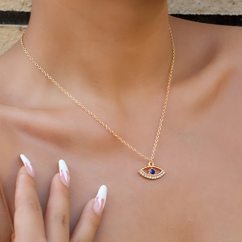 Inlaid Rhinestones Evil Eye-shaped Charm Necklace