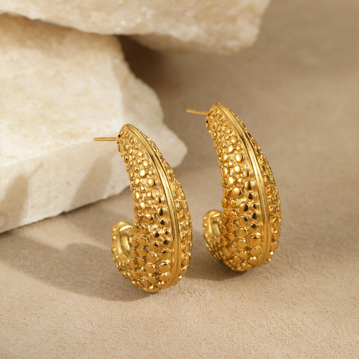Chunky 18K Gold Plated Hammered C-Shape Earrings for Women