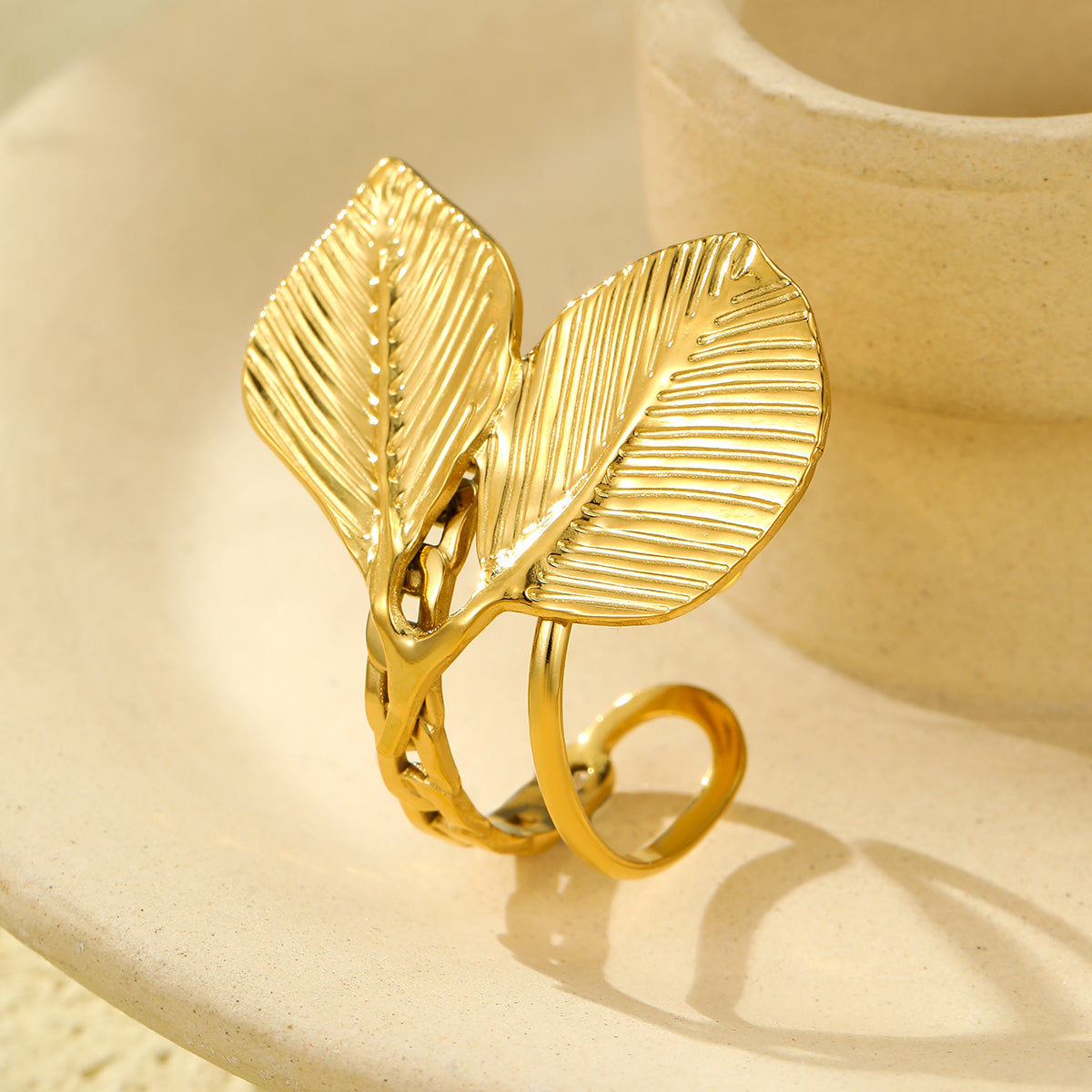 18K Gold Plated PVD Cuban Chain Leaf Ring for Women