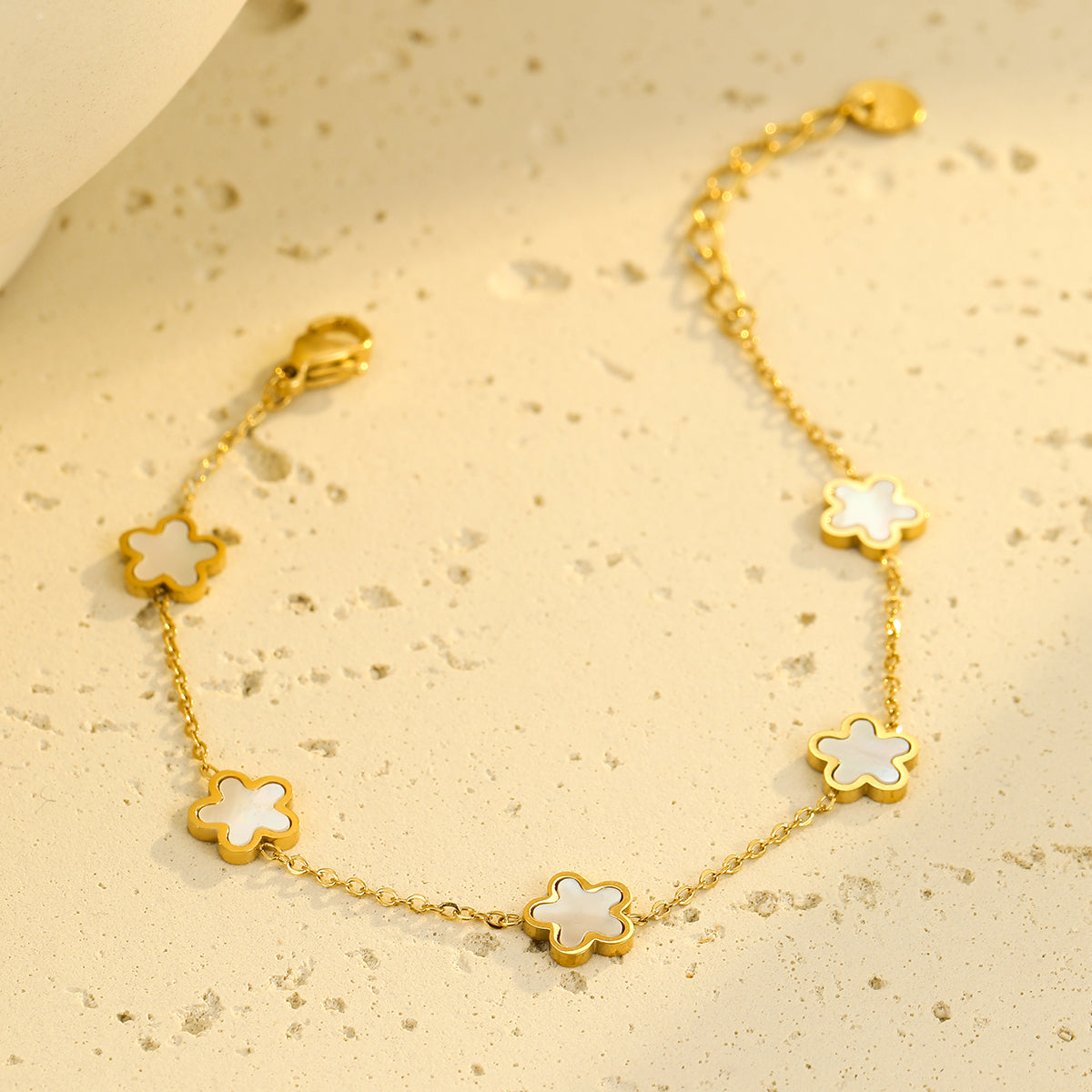 18K Gold Plated Shell Flower Charm bracelet - Lucky Leaf Chain for Women