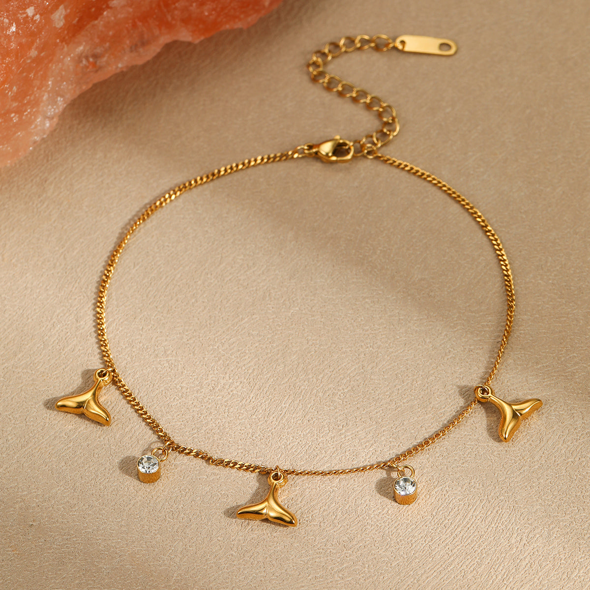 18k Gold Plated Fish Tail Charms Thin Chain Fashion Bracelet