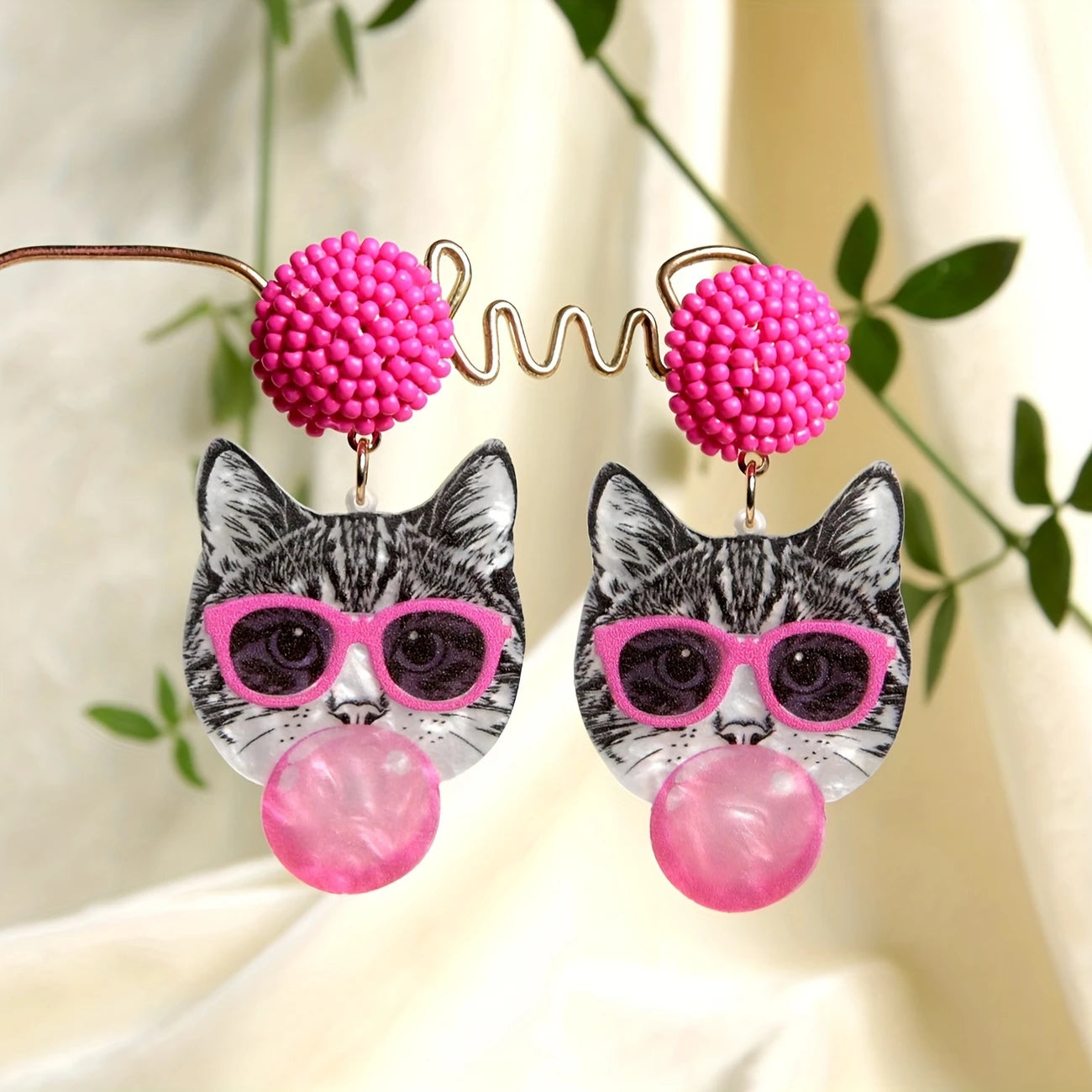 Funny Cute Creative Bubble Blowing Kitty Wearing Glasses Resin Earrings